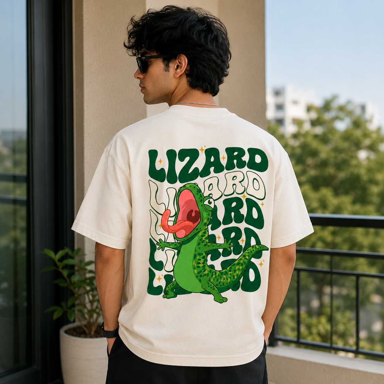 Relaxed Fit Off- White T-shirt